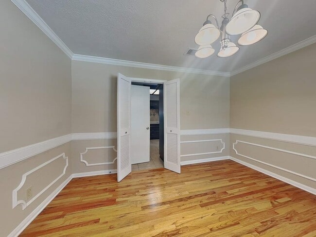 Photo - 6607 Gentle Bend Dr