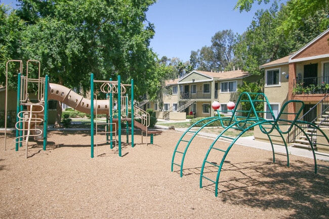 Photo - Creekside Villas Apartments