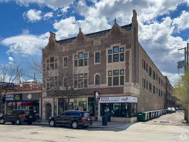 Building Photo - 1367 E 53rd St Unit 012 Rental