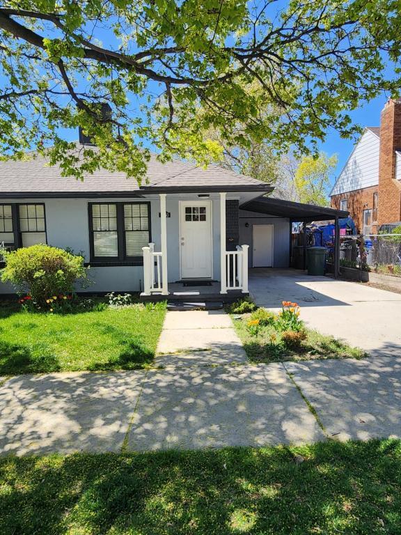 Photo - 1450 S 1600 E