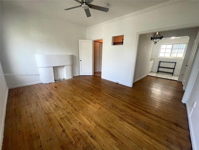 Building Photo - 1619 Meridian Ave Unit 8 Rental