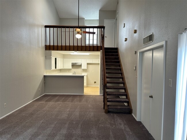 Building Photo - 3119 Windchase Blvd Unit 740 Rental