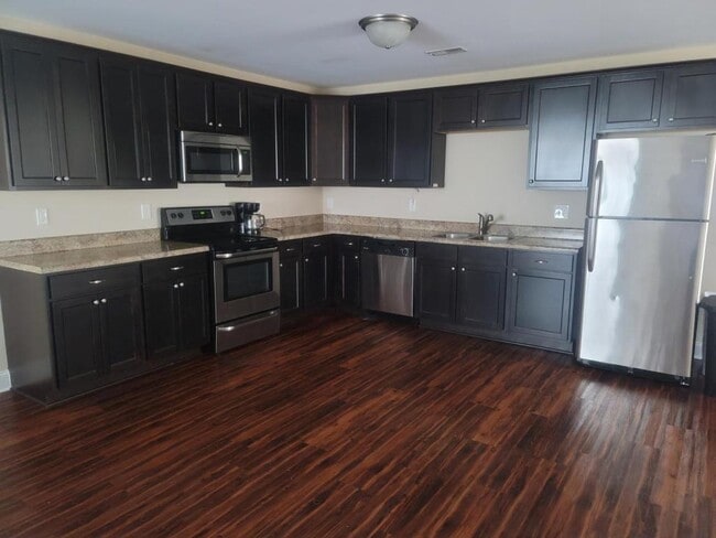 Photo - 2524 Brookville Dr