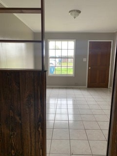 Photo - 124 Burrow Dr