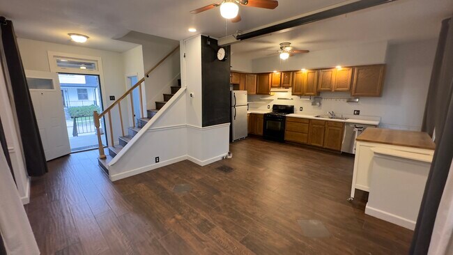 Photo - 4639 Tyrolean Ave