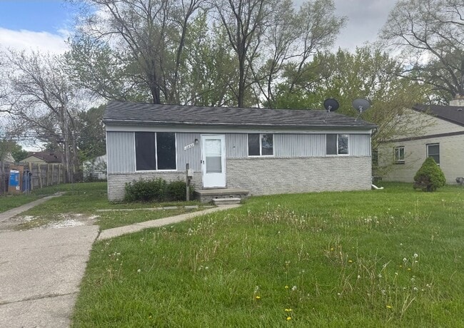 Building Photo - Quaint 3 bedroom Warren home