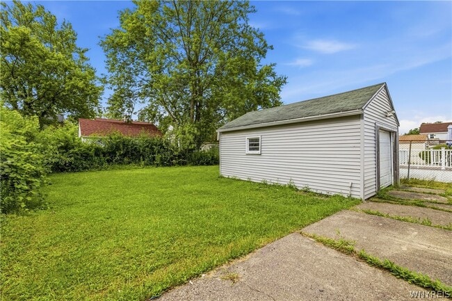 Photo - 171 Weston Ave