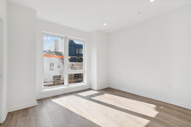 Photo - 1809 N 18th St Unidad B