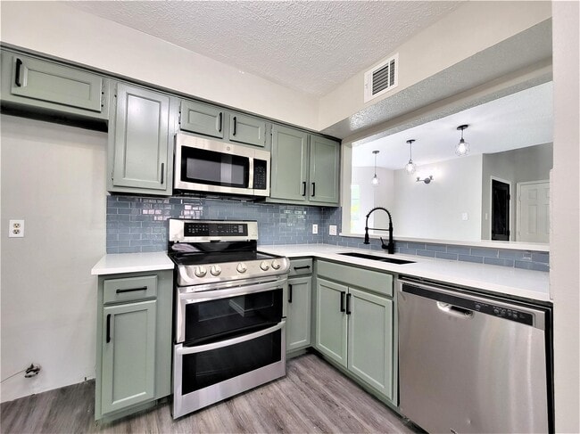 Photo - 5110 Shady Gardens Dr