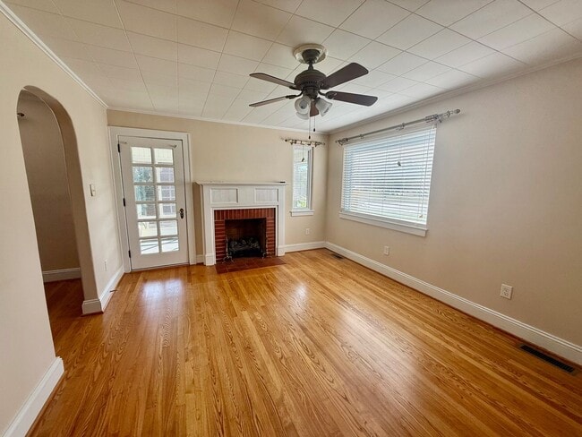 Photo - Two bedroom, 1 bath house in Graham