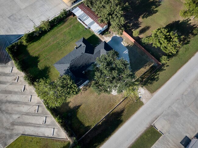 Photo - 13315 Weiman Rd