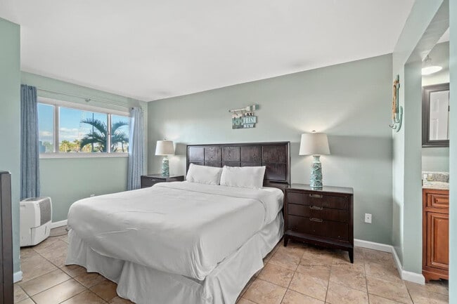 Photo - 8743 Thomas Dr Unidad ID1354956P