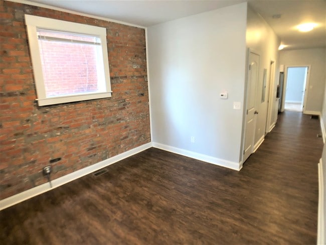 Photo - 71 E Gates St Unit 1