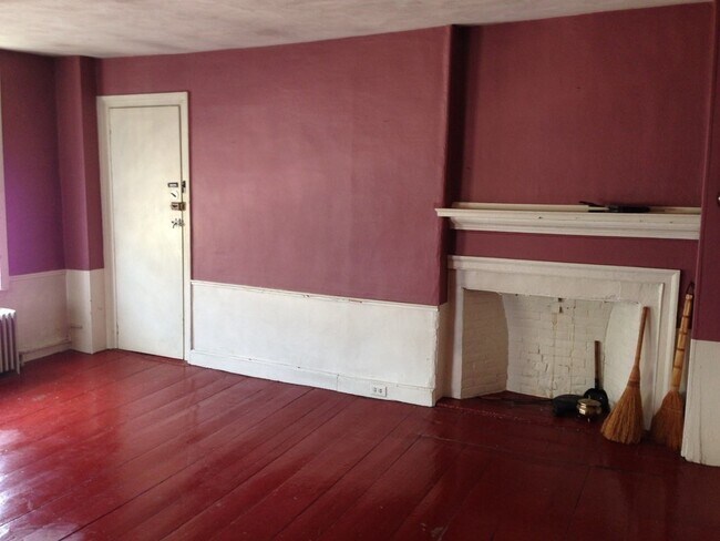 Photo - 21 Leyden St Unit 4