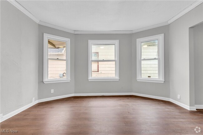 Building Photo - 3165 W 58th St Unit DN Rental