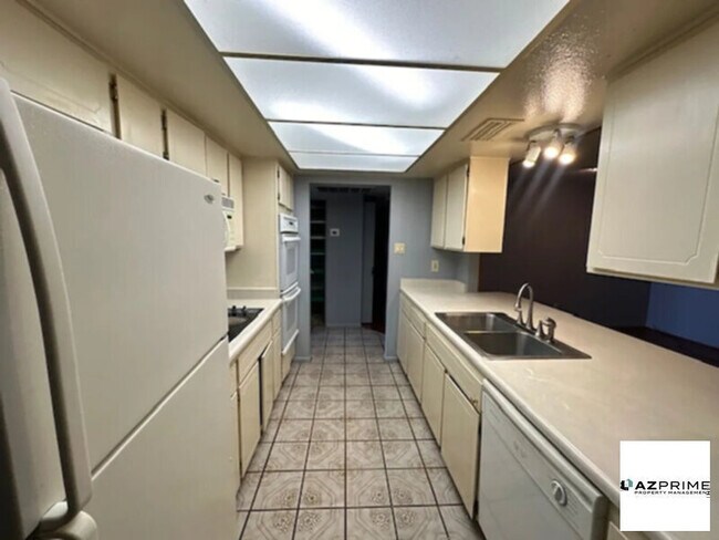 Photo - Very big home for you