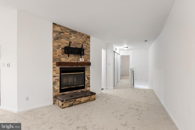 Photo - 402A Mulberry Cove