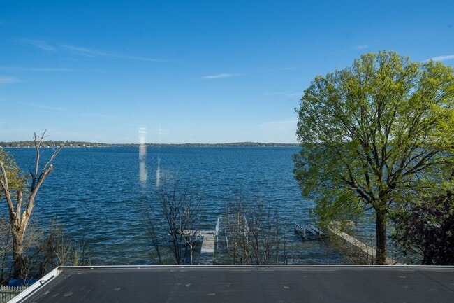 Photo - 751 Jenifer St Unit #4