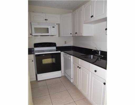 Photo - 13112 Glenmoor Dr