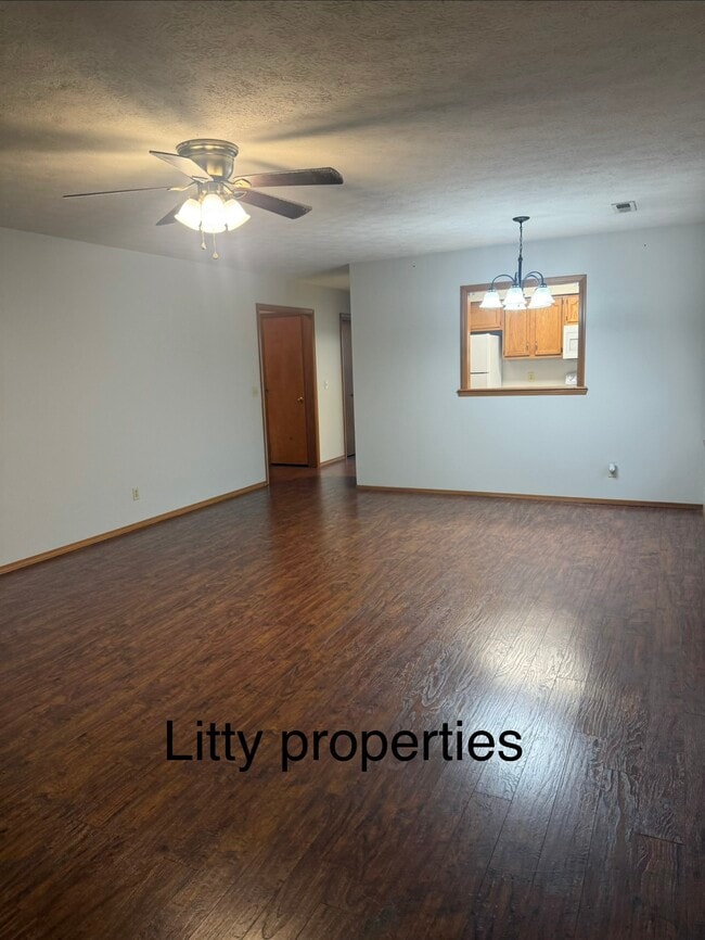Photo - 1510 Laurel Rd