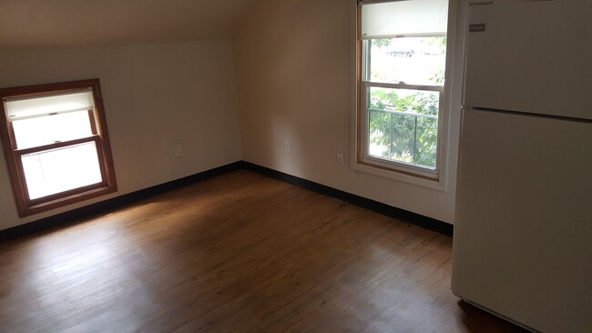 Photo - 430 N Ashland Ave Apartamento Unidad Upper