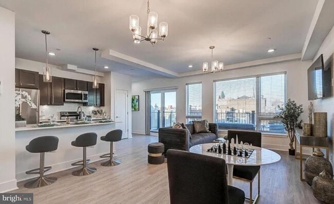 Photo - 601 S Broadway Unidad 405