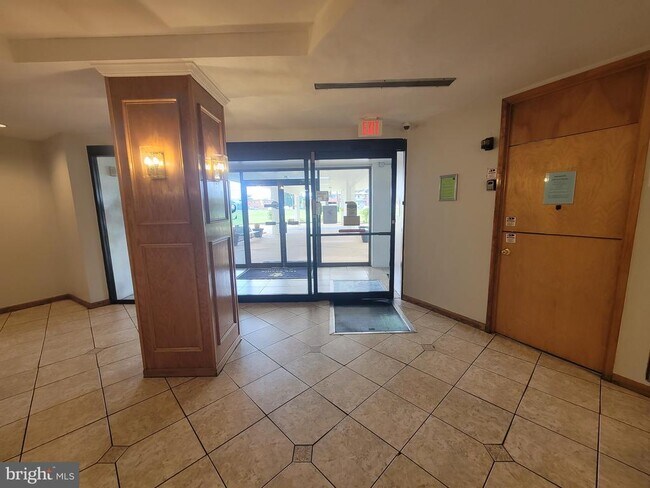 3450 Toledo Terrace Unit 517