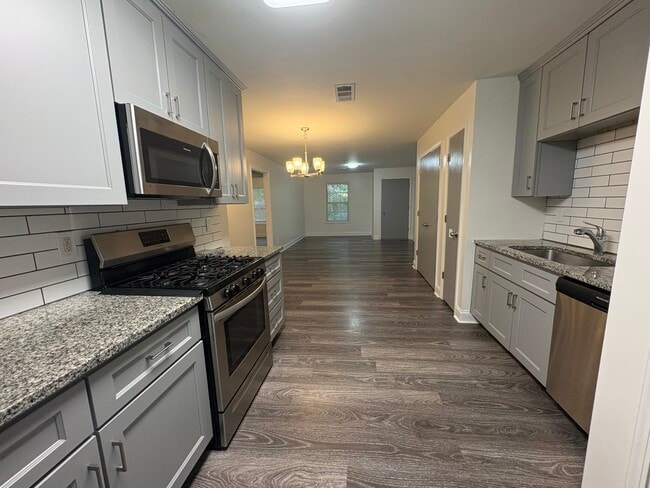 Building Photo - 1044 Garner Rd SW Unit B Rental