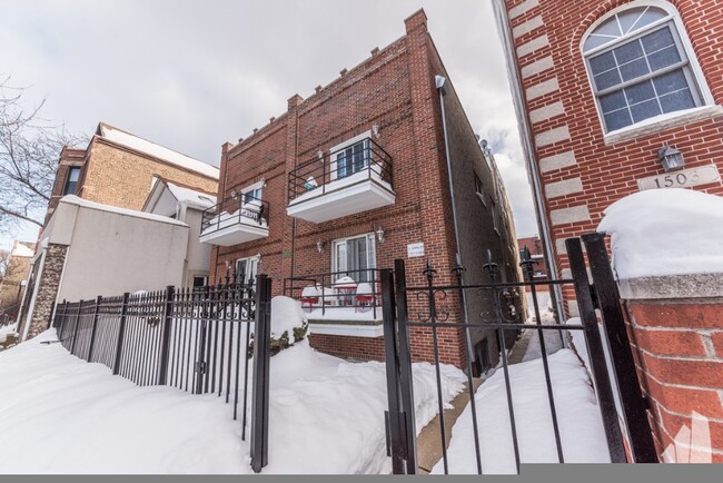 Building Photo - 1465 W Cortez St Unit 2N Rental