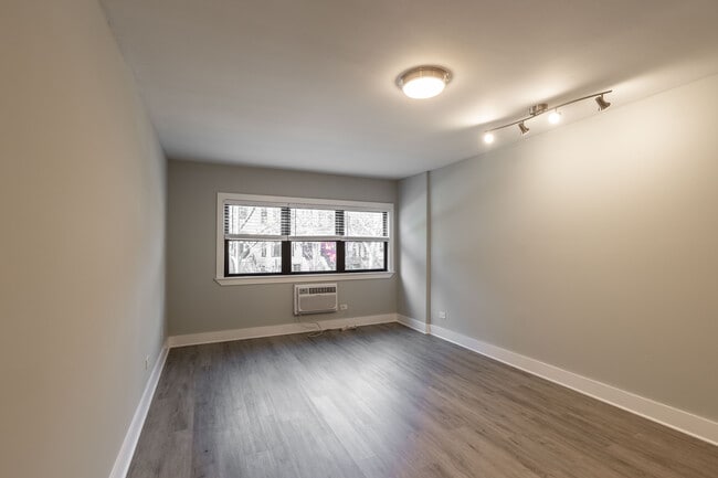 1437 N Dearborn St Unit 1435-A2