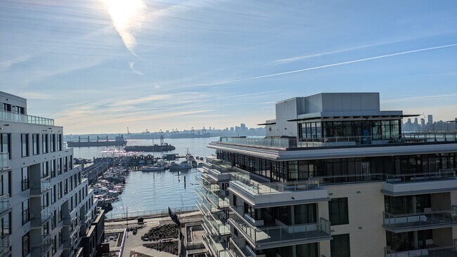 Photo - 755 Harbourside Dr Unit 303