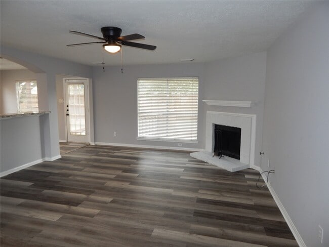 Photo - 3030 Rainmont Ln