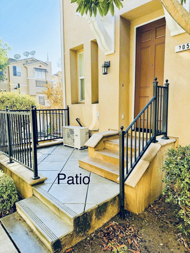 Photo - 205 Parc Place Dr