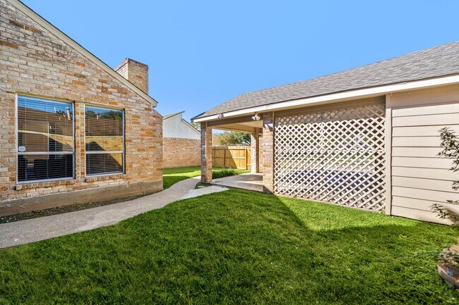 Photo - 12805 Westpark Dr