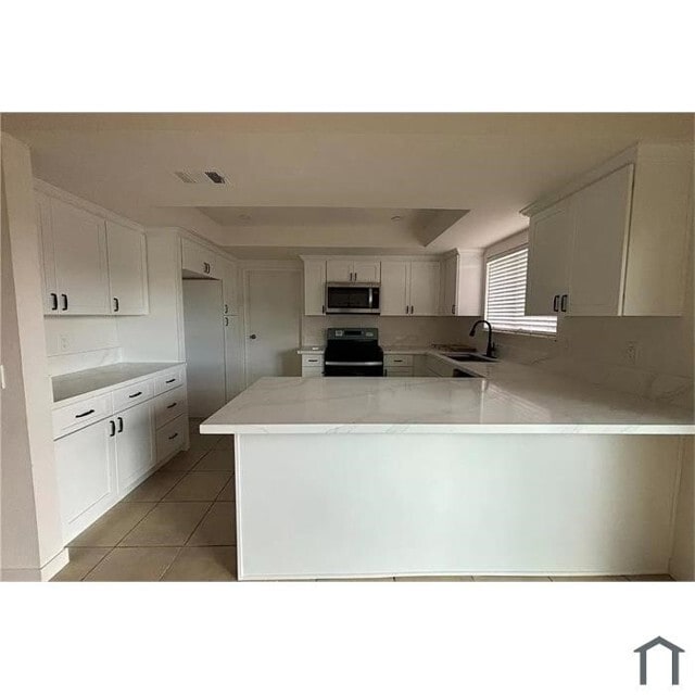 Photo - 8848 Oleander Ave