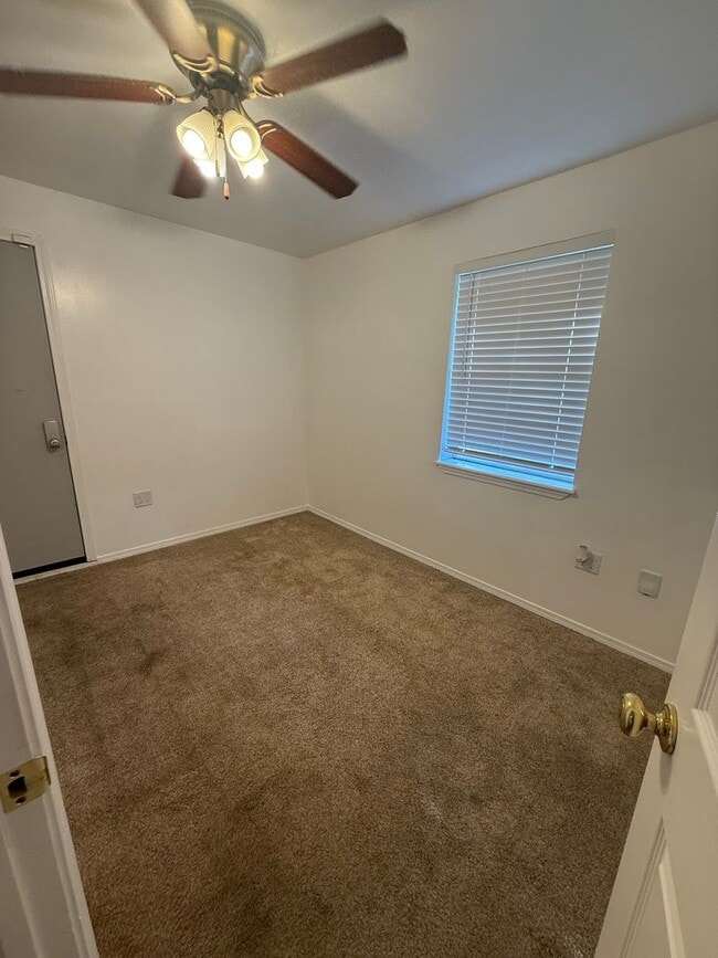 Photo - 3BD 1.5BA Single Home in Stevendale Heights Subdivision