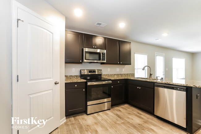 Photo - 52 Overlook Rd