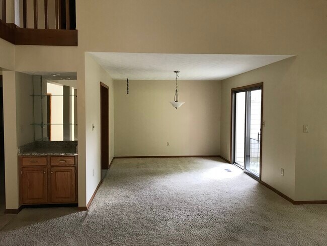 Great Room to Dining - 6630 Golf Green Dr Townhome