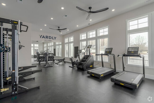 Fitness Center - Yardly City Park