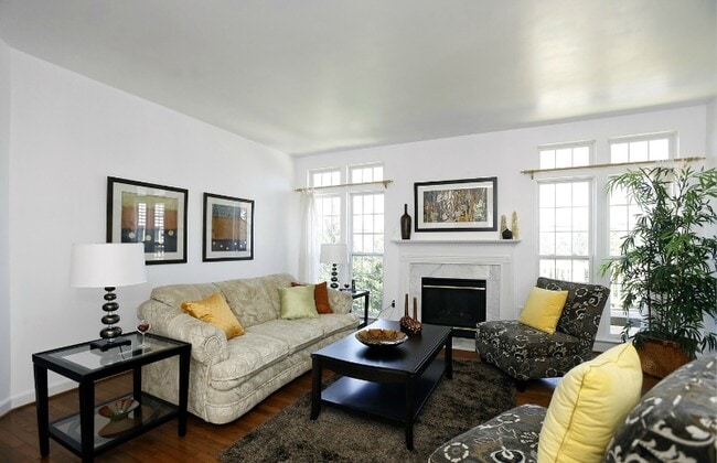 Photo - 11401 Crownwood Ln