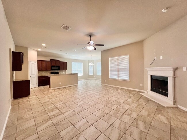 Photo - Pristine Home in Quiet Shaw Creek Neighnorhood