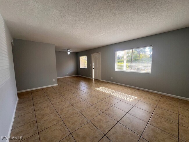 Photo - 4601 Bayshore Dr Unidad A1