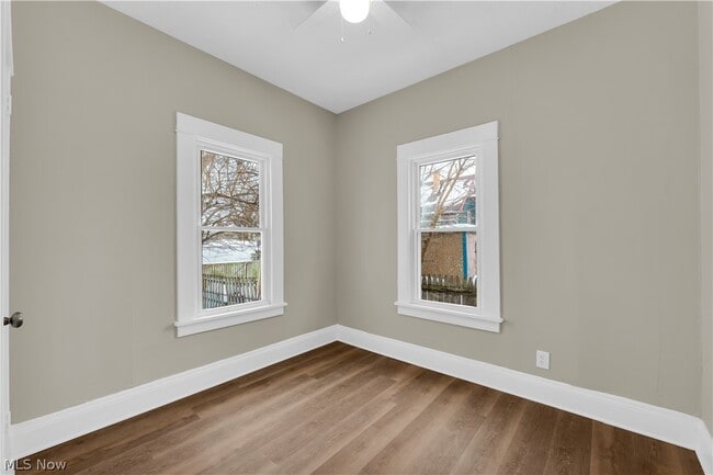 Building Photo - 9409 Denison Ave Unit 3/DN