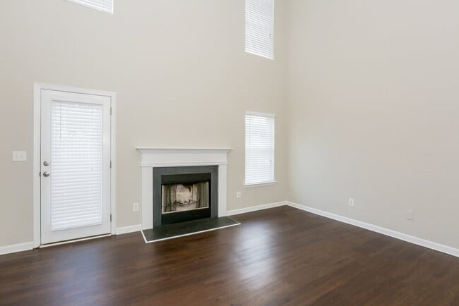 Photo - 1424 Jabbok Pl NW