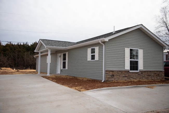 Photo - 6418 Dunn Rd