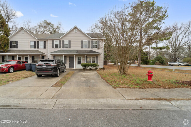 Building Photo - 100 Croatan Ct Rental