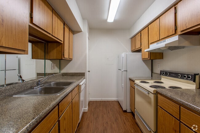 2 Hab, 2 Ba-921, 1.302 ft²: Cocina