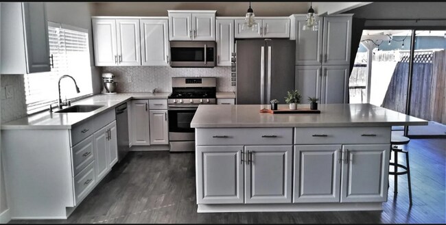 Photo - 9358 Burning Tree Way