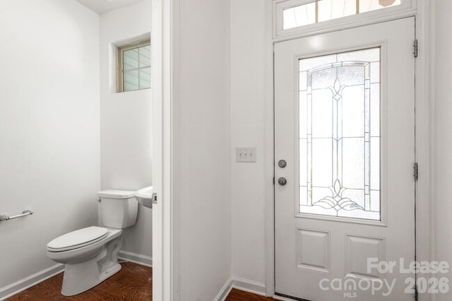 4037 Black Walnut Wy