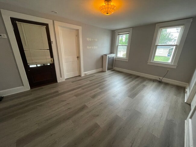 Photo - 966 Ridge Ave Unit 2nd Floor